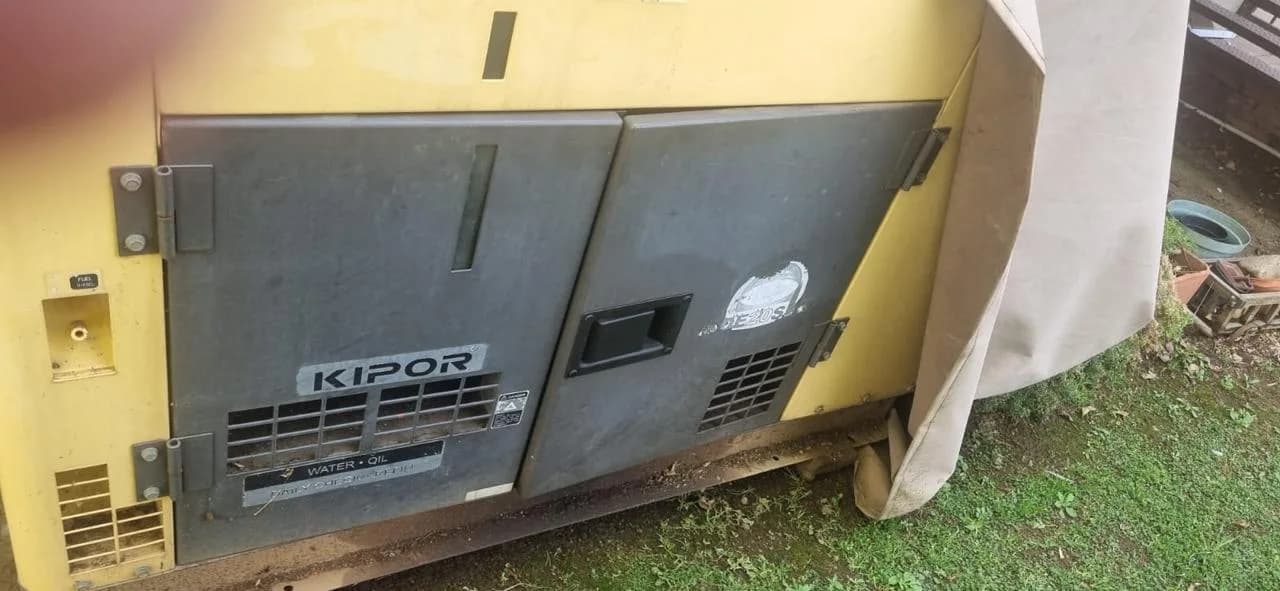 Kipor diesel generator during service